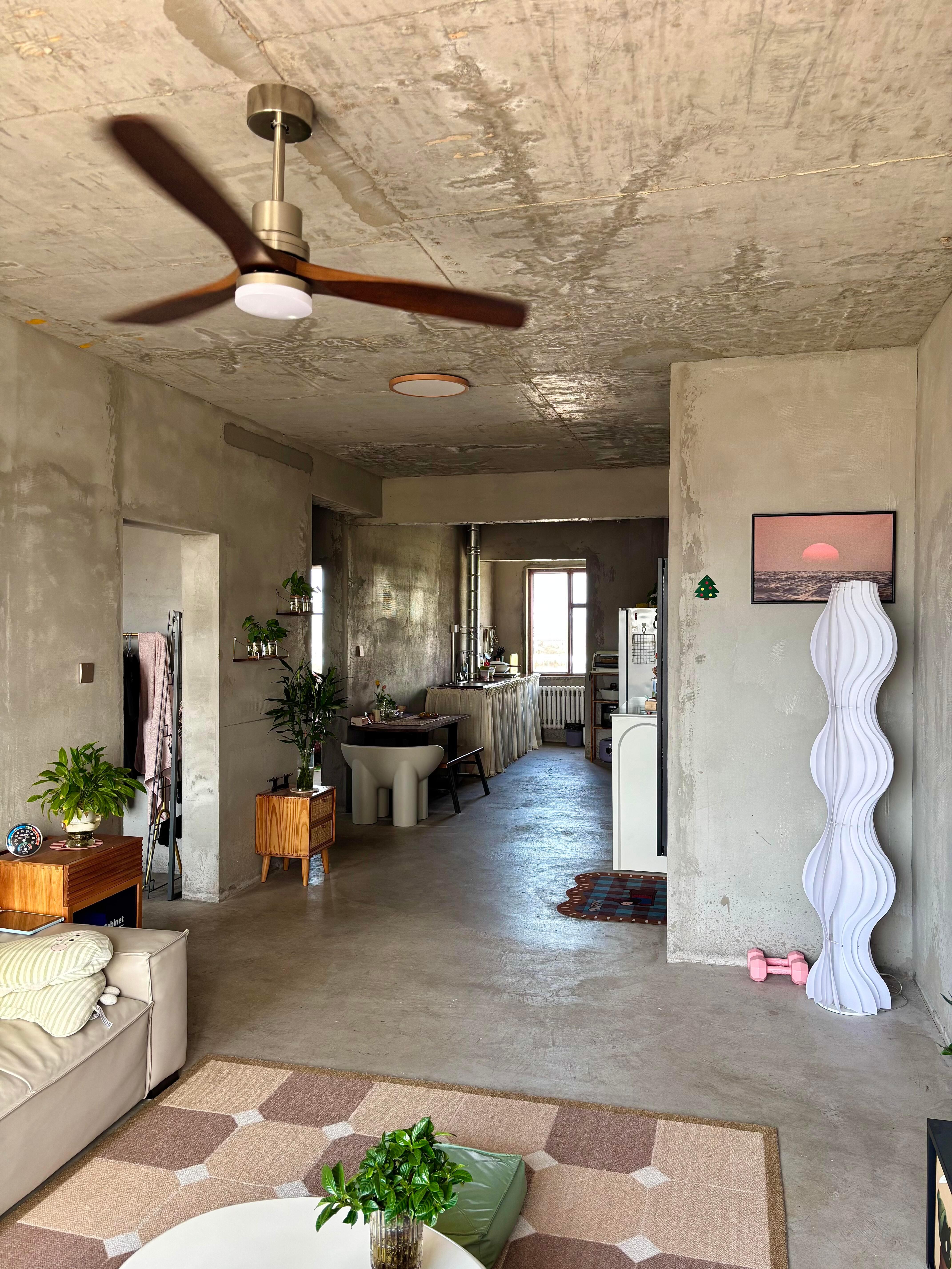对，一个不敢发朋友圈的家🏠 