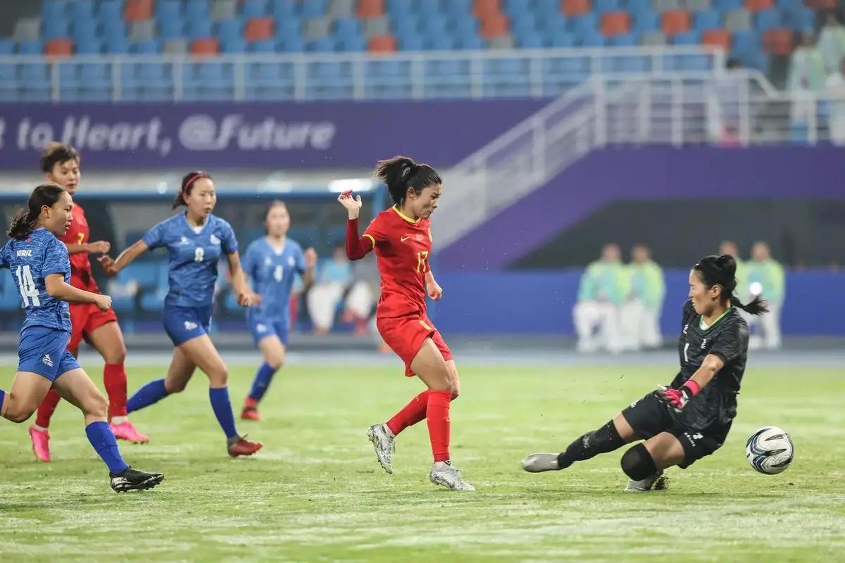 中国女足能大胜乌兹别克斯坦女足吗？
一个字：悬！
取胜问题不大，大胜不可能。
怎