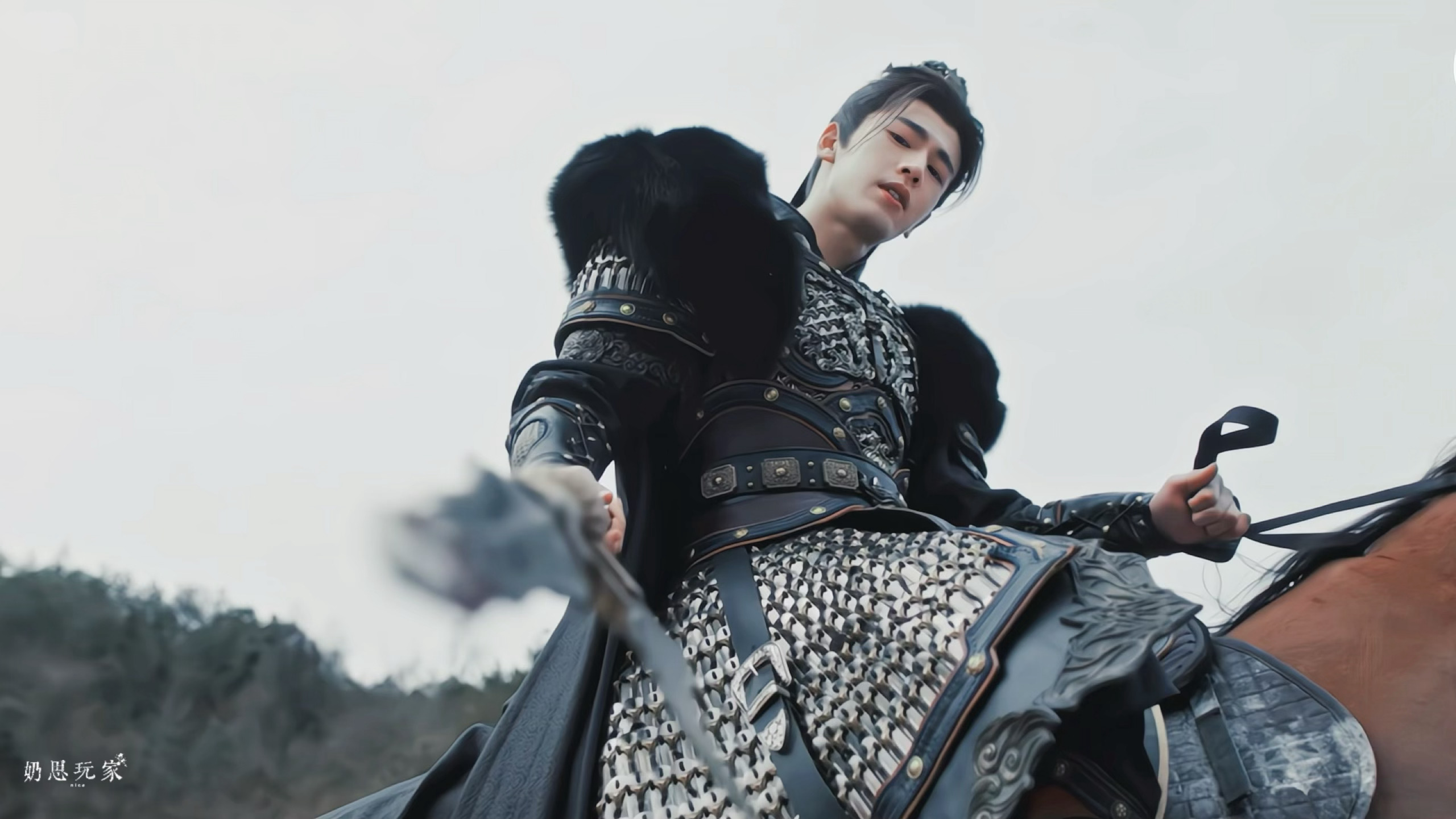 武安侯这个俯视视角很爽吧 完全战神张凌赫逐玉 