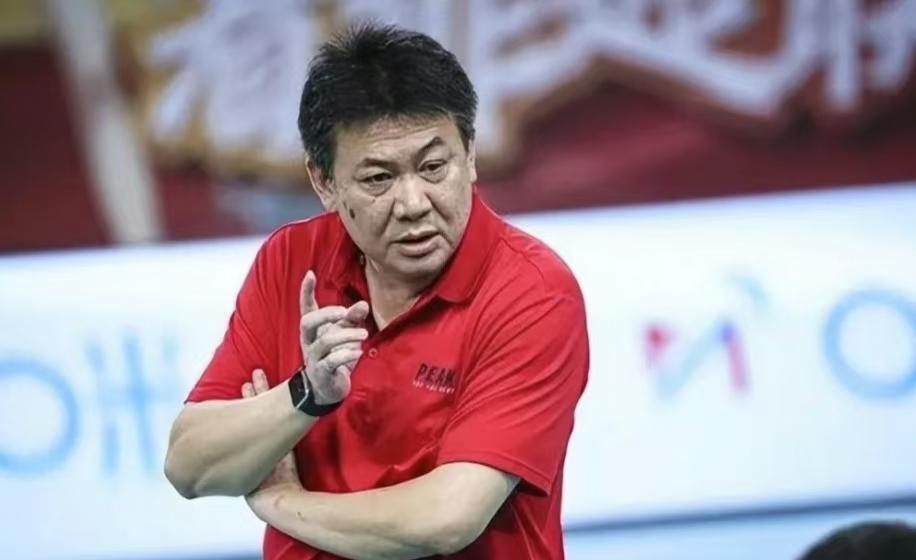 世界女排联赛中国女排3：1荷兰女排，赛后主教练蔡斌三句话实话实说：
 
1、这是