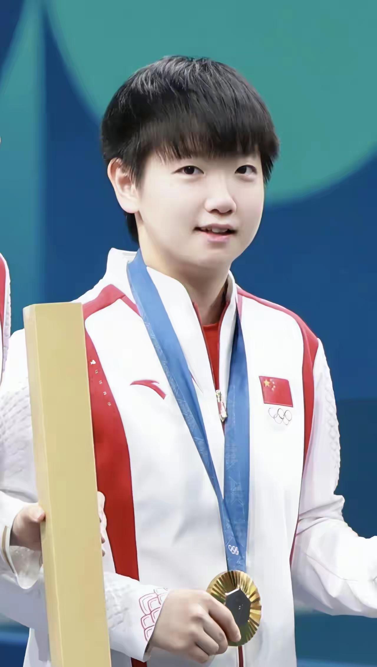 ✨️: “若没一点爱好，
     拿什么治愈这疲惫 又琐碎的生活”
     
