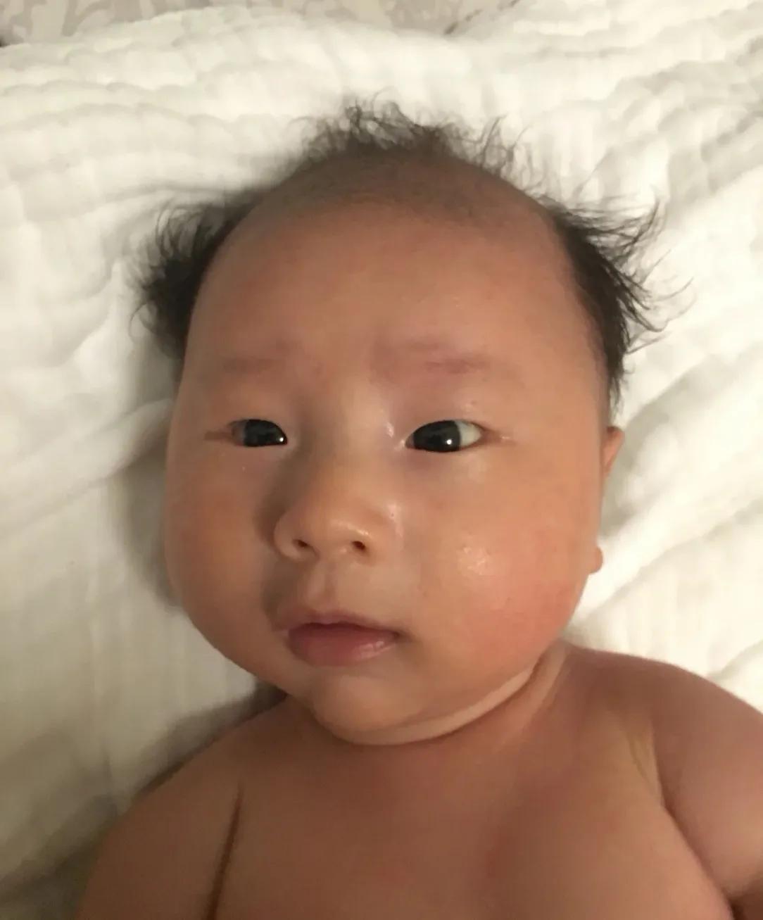 主家姓范，想取一个像霍去病、张无忌这样的名字。谁能帮帮忙？