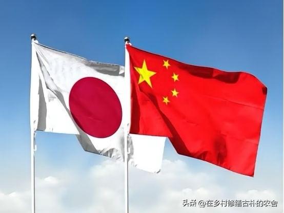 奉劝所有中国人，务必要做好心理准备。
​​央视军事频道最近反复在提醒。国防部新闻