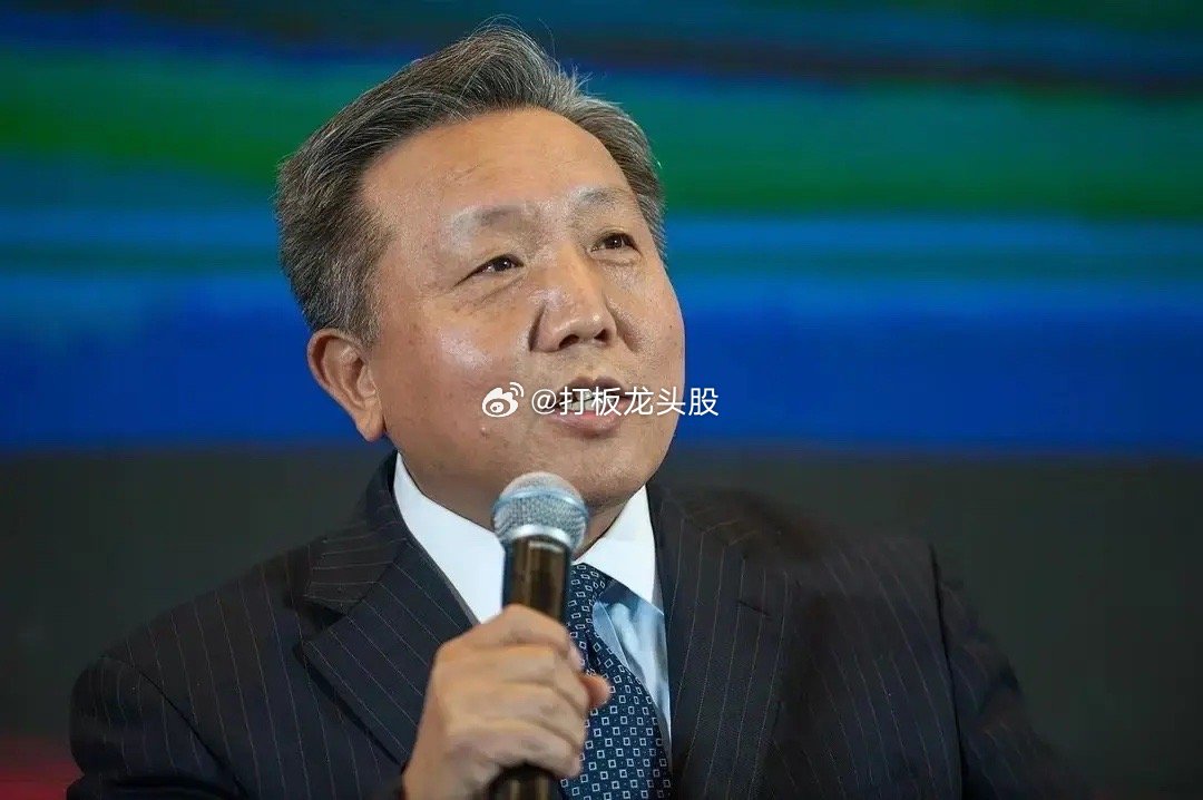今天刷到某大V分析说股市救市往往有“六步”，现在已经进行到第三步了，是这样吗？有