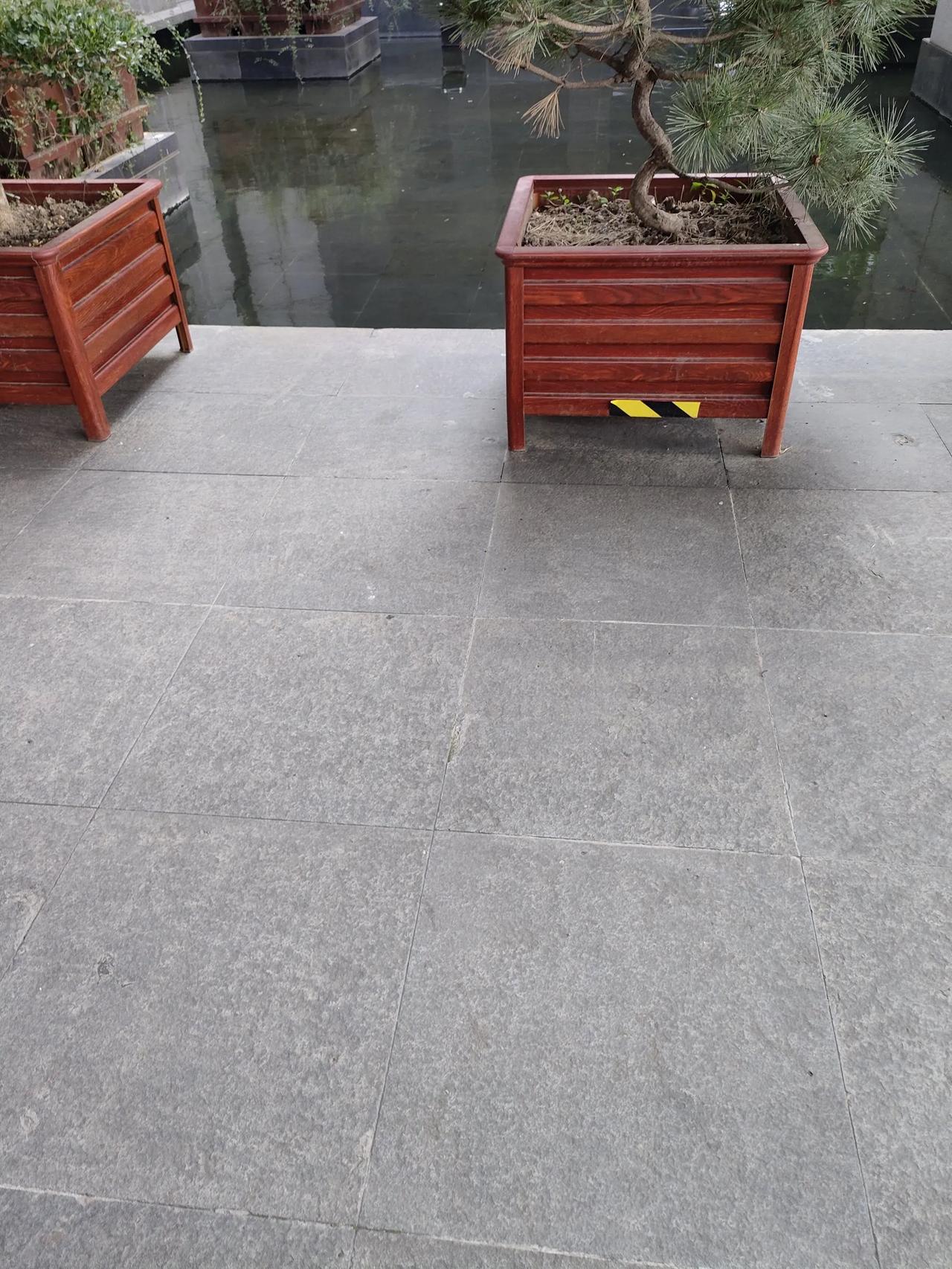 #夏日生活打卡季#酷暑的天，这个点出门除了上班还有为了孩子，谁愿意这个点出门啊，