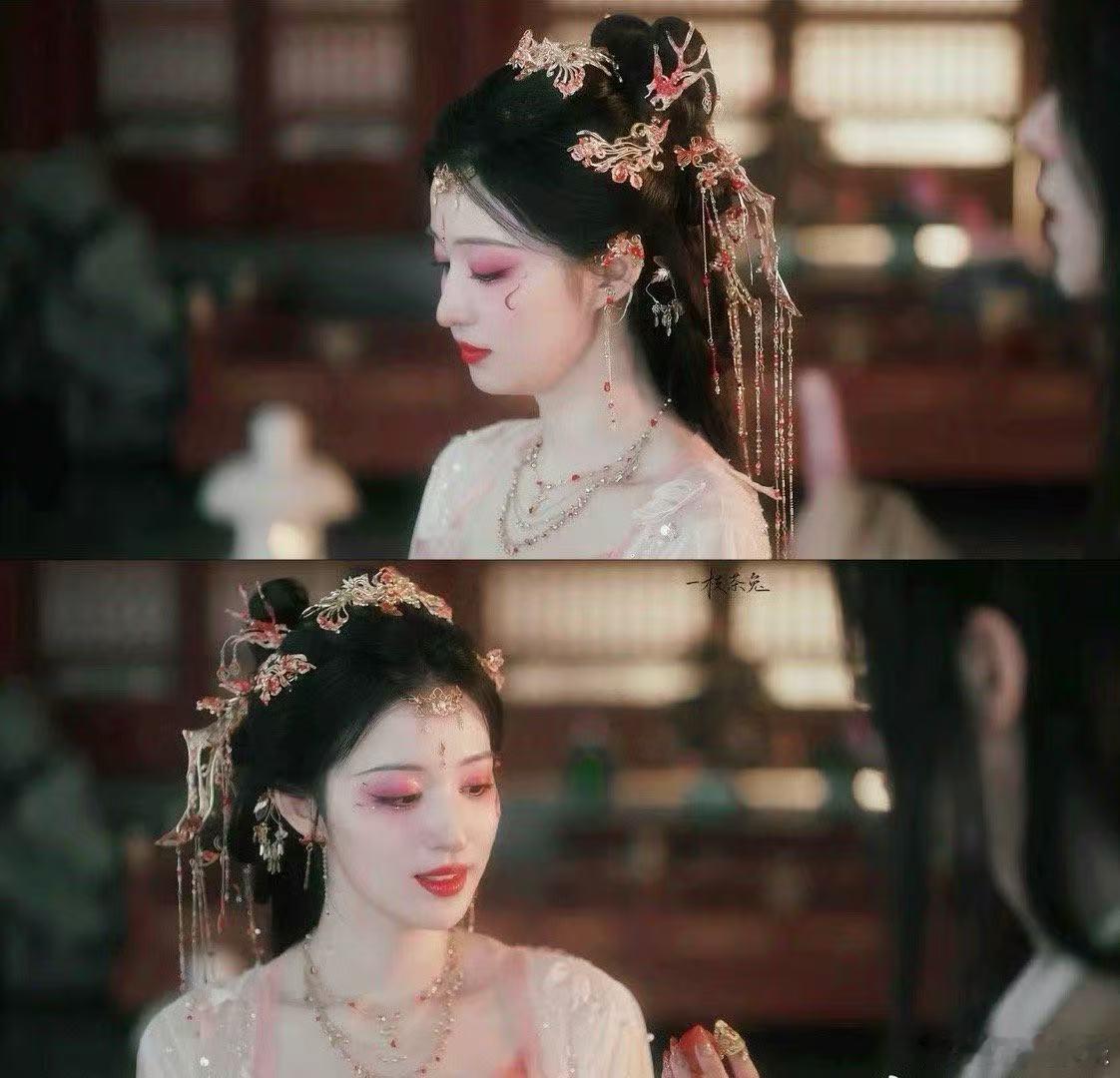 王楚然看好我只转一圈 哇！王楚然这么多年明媚氛围感不散。转一圈，似潺潺溪流，滋润