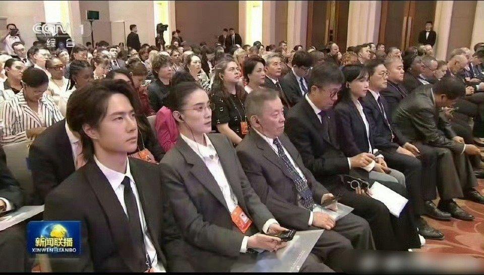新闻联播镜头下的王一博 [good][good] ​​​