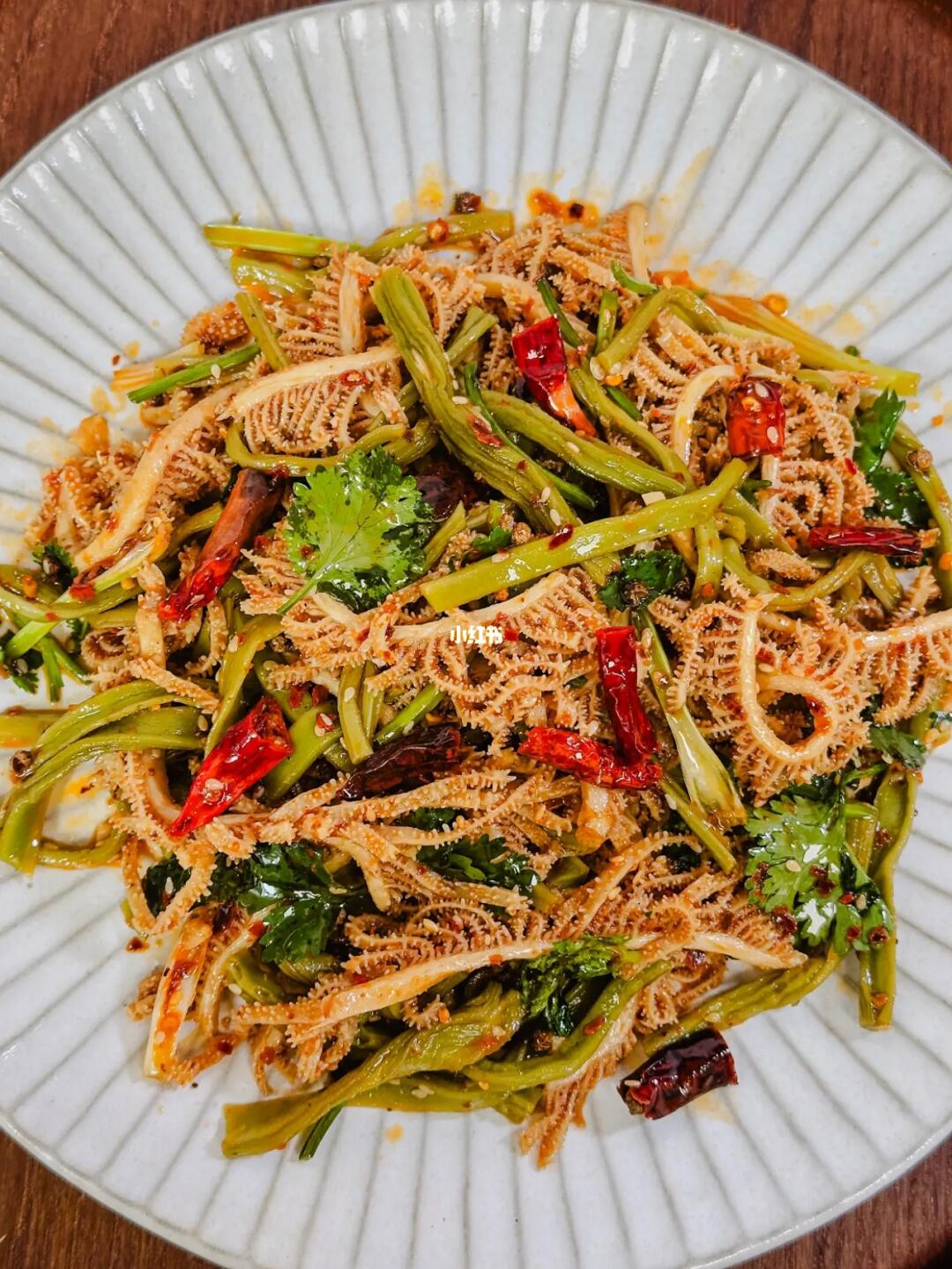 嘎嘣脆的贡菜拌毛肚，就看谁能拒绝❌ ❌ ❌