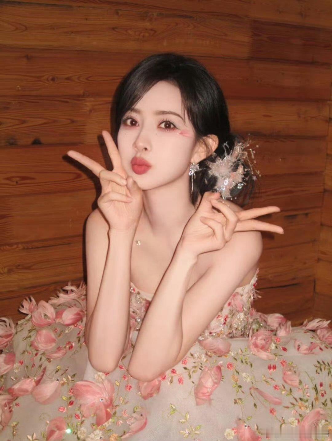 谁说孟子义笨啊孟子义不笨孟子义高考512分