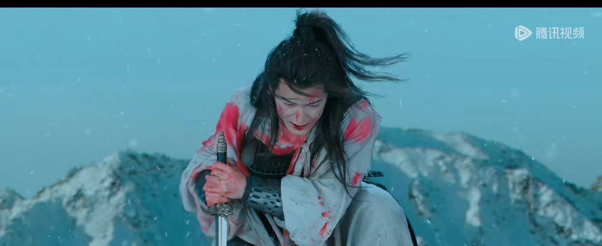 楚乔传第二部一言难尽啊，有假滤镜有大。血都成荧光粉了