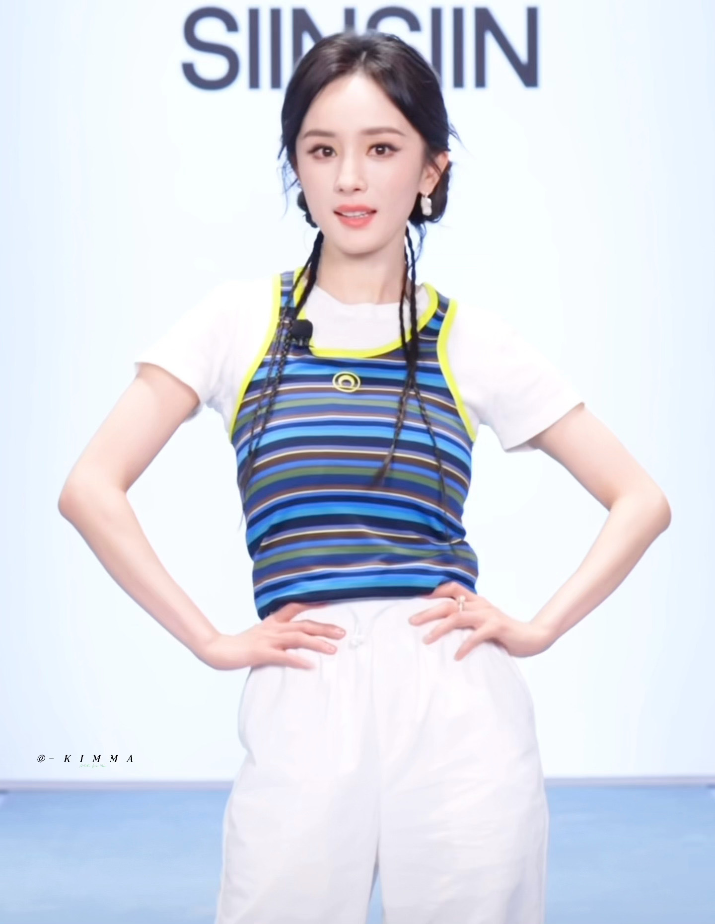 杨幂今日品牌直播live图，血气很足很美