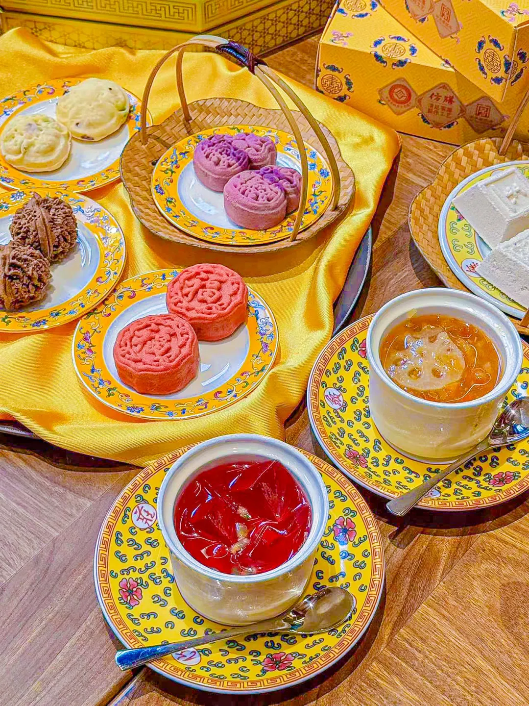 国庆寻味，仿膳糕点香