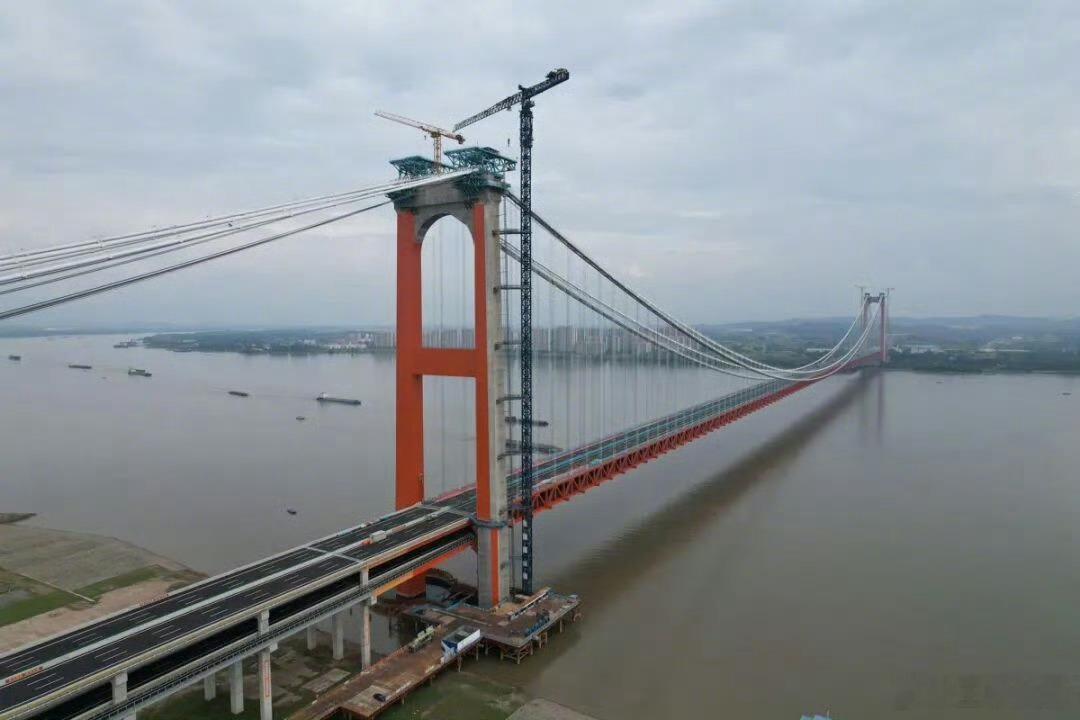 湖北同步建设10座长江新桥我们湖北这么牛的吗？直接同步建设10座跨江大桥