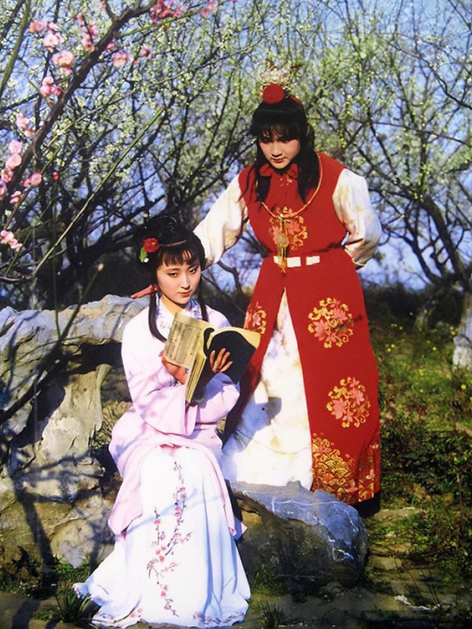 八七版红楼梦剧照老照片[超话] ​​​