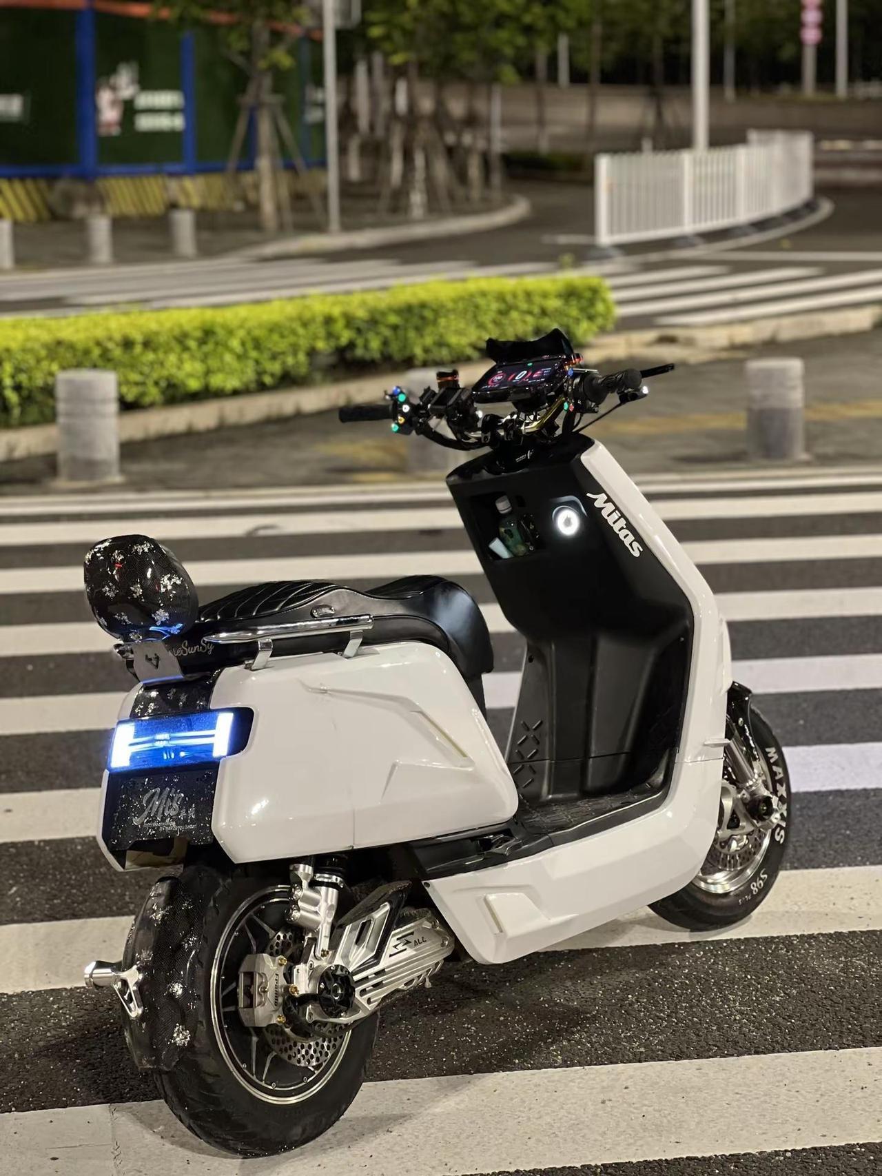 有些事 我想得通 我能接受 可我难受小牛电动 远驱841800