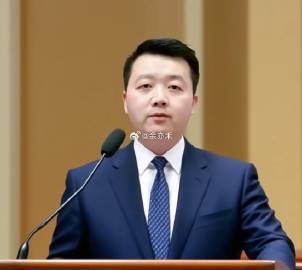 罗鸿强烈建议：取消非婚生子女法定继承权！
一条提议吵翻全网，原配和孩子到底谁委屈