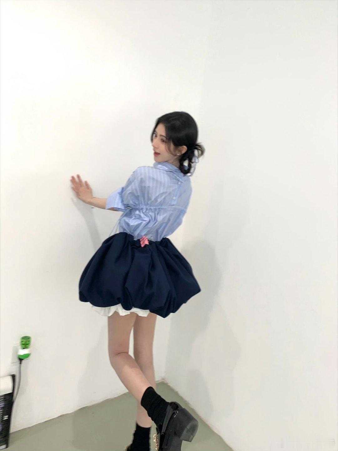 jjy鞠婧祎万花世界 jjy鞠婧祎苏绿夏冬日的阳光恰似你的温柔，萦绕我整个青春.