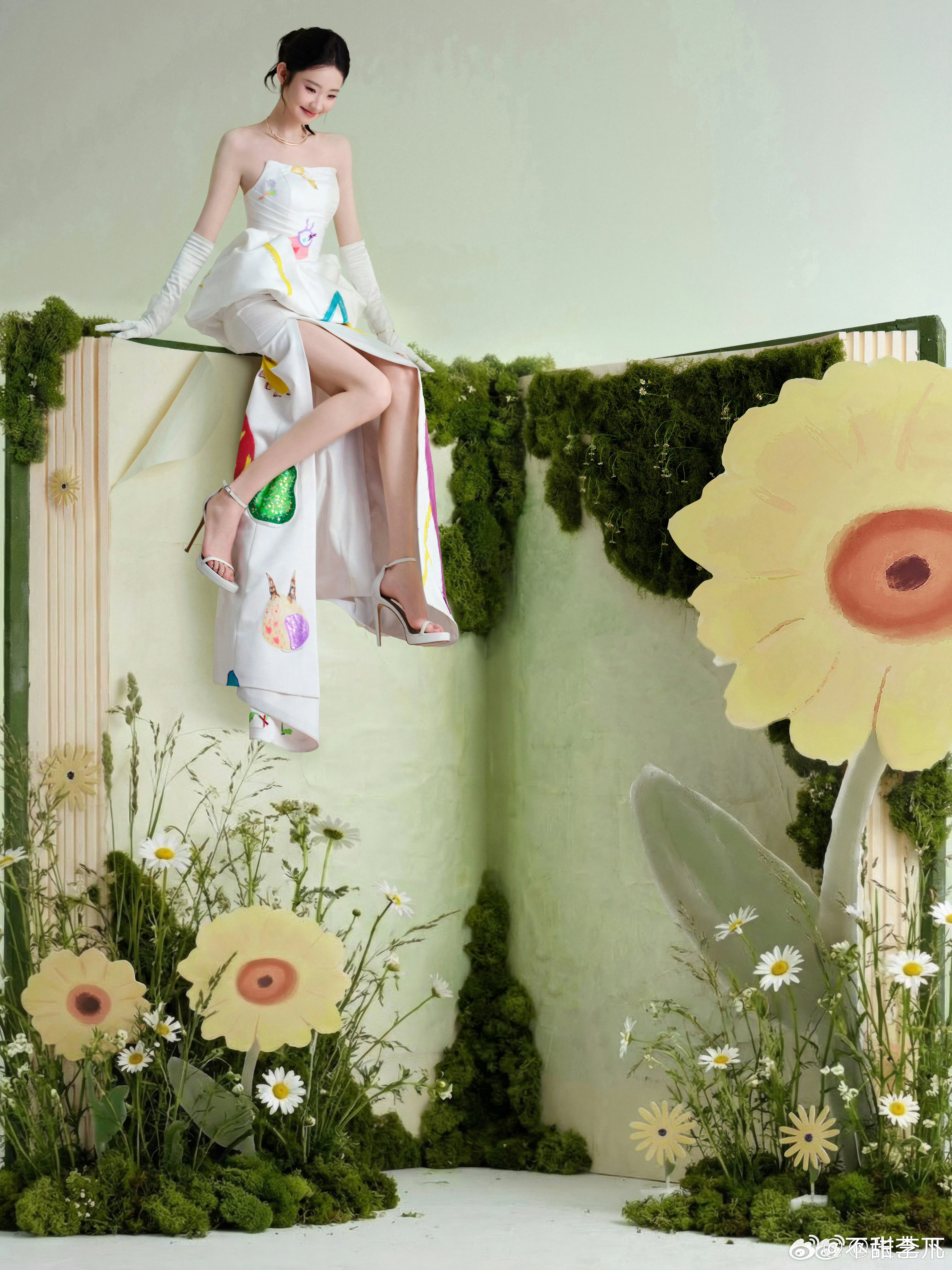 张艺凡今天的活动出图。        现在出发图真的卷上天了 