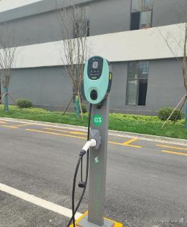 共享充电新篇章：驴充充，让生活始终电力满格在这个智能手机如同身体延伸的时代，电量