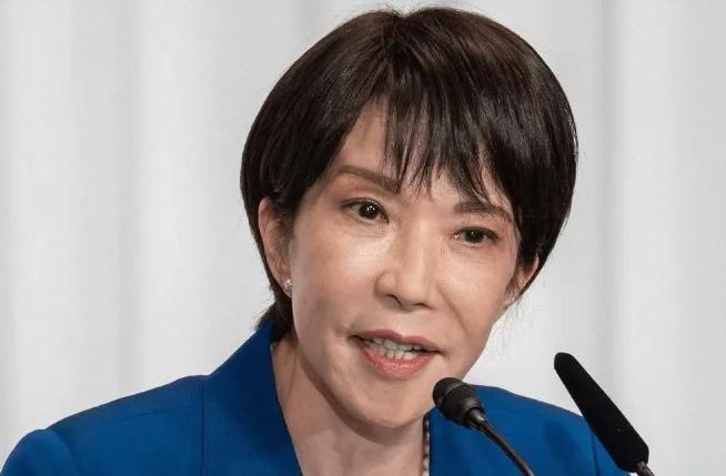 亚运会还没开幕，1274人的中国代表团先踢到了铁板：没有亚运村，男篮住集装箱，床