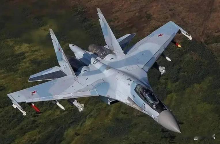 特朗普说推迟停火时间，莫非是顾虑到伊朗最强补位选手的到来？
据悉，首批12架战机