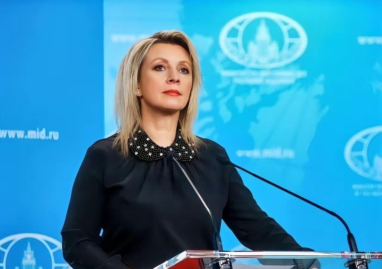 俄日关系恶化的核心在于领土争端与历史认知分歧。俄罗斯视南千岛群岛为二战成果，依据