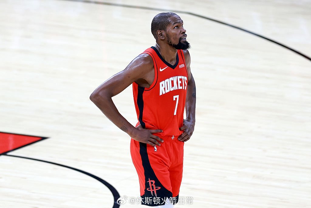 明日vs奇才，火箭将穿红色球衣，这套球衣，目前16胜7负 火箭vs奇才休斯顿火箭