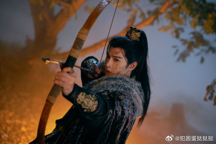 李昀锐从现偶杀到古偶杀青快乐！一看就是认真拍戏的人，不炒作不瞎跑通告，《归良辰》