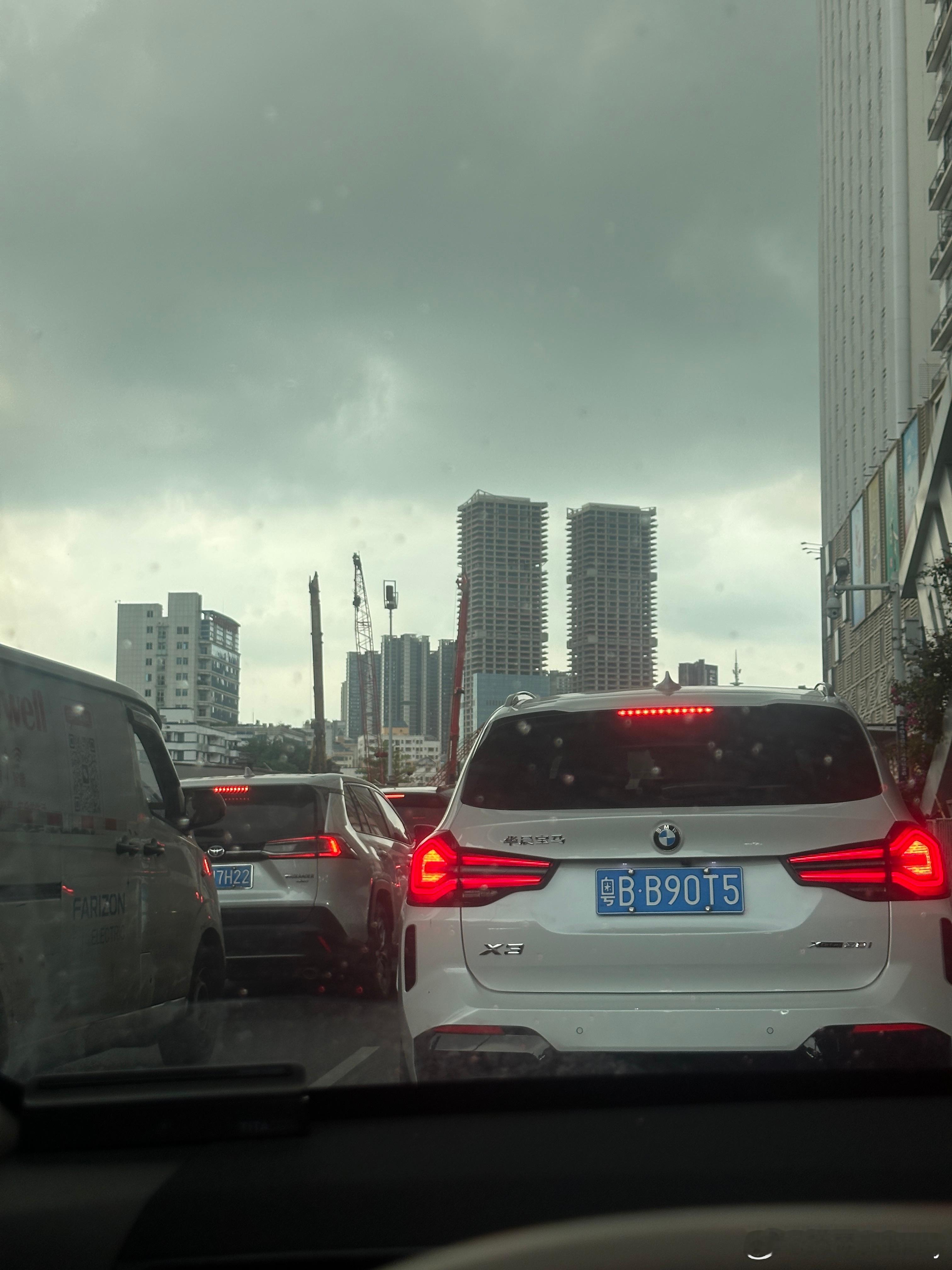 终于要下雨了，这天气好睡觉 深圳