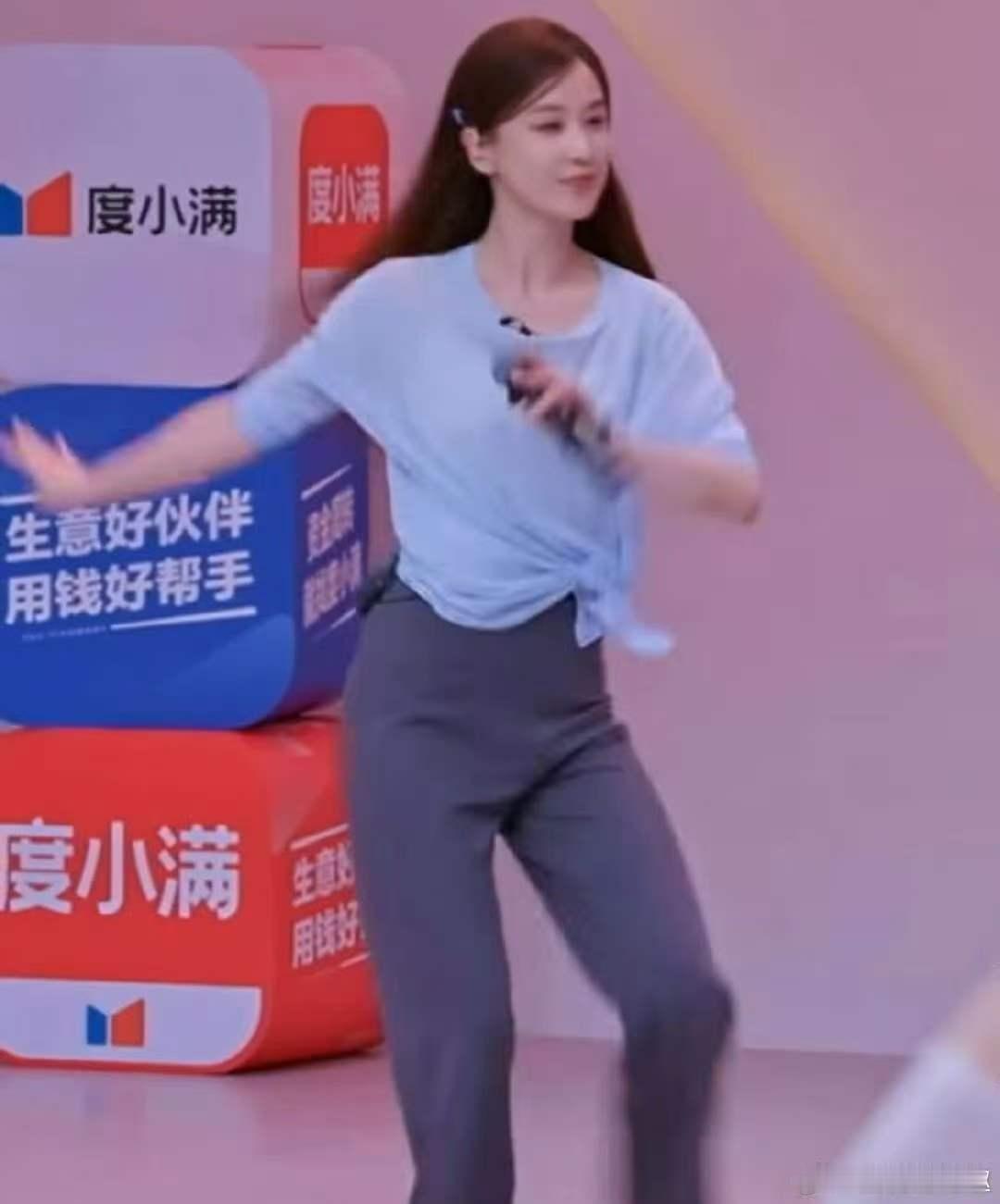黄圣依黄圣依一开口好惊艳乘风2026乘风唯美舞台来袭，黄圣依演唱《相思遥》，婉转