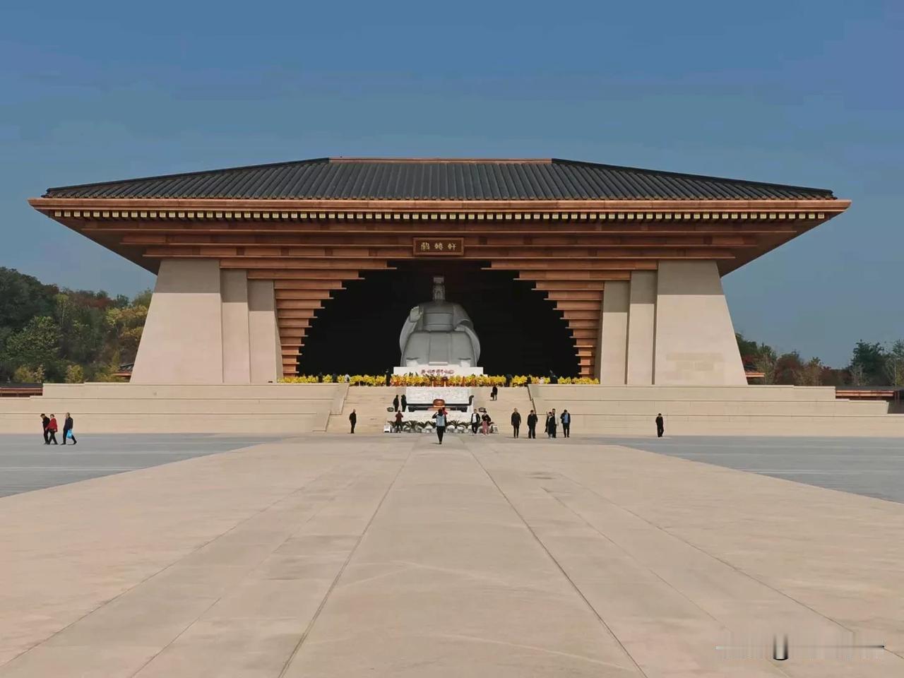 一切来去，都有它的时间，别轻易下定论，急躁时，深呼吸，孤独时，多旅游，学会自我接