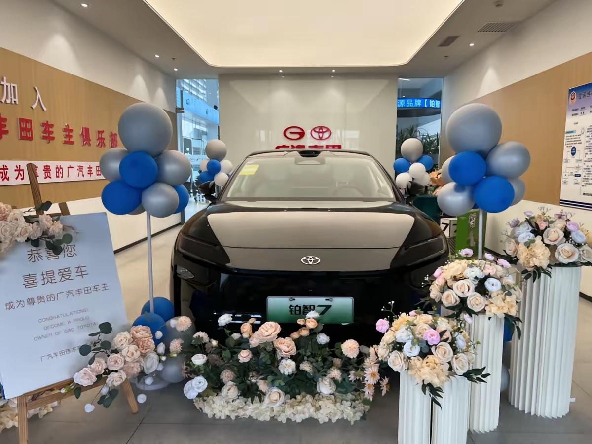 铂智7有必要选激光雷达智驾吗？
首先要说的是铂智7激光雷达版
搭载的是Momen