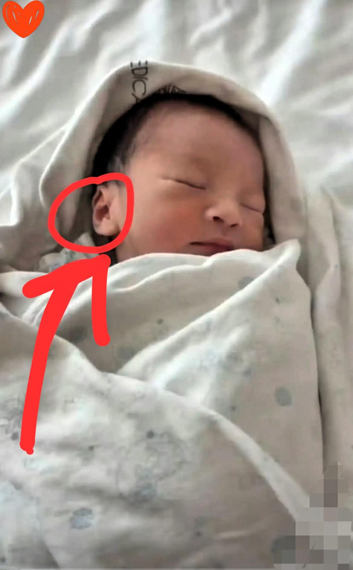 我的老天爷，真的命好不好，

出生面相就能看出来。

这孩子一生出来，最明显的不