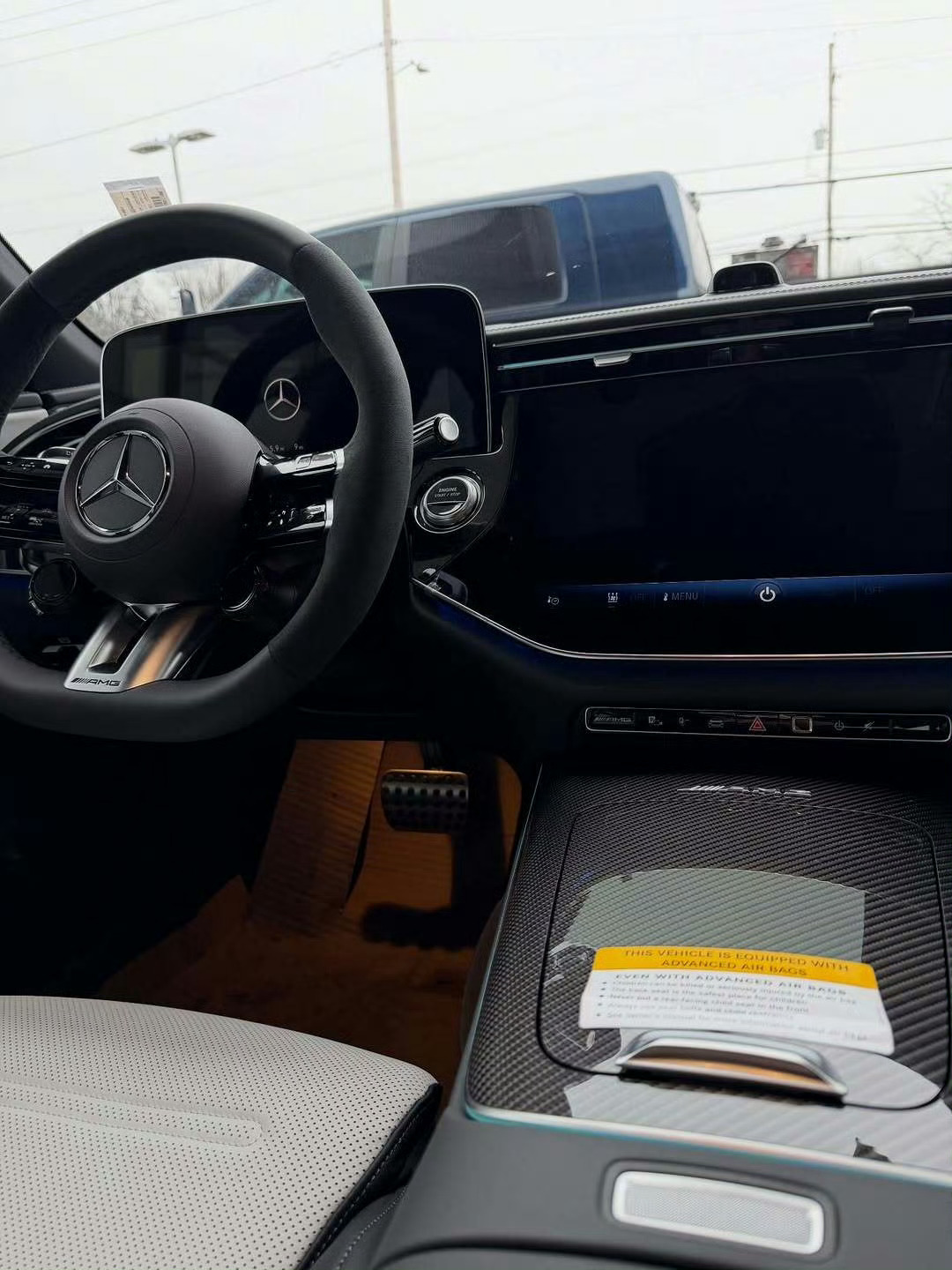 梅赛德斯–AMG E53 HYBRID 🩶