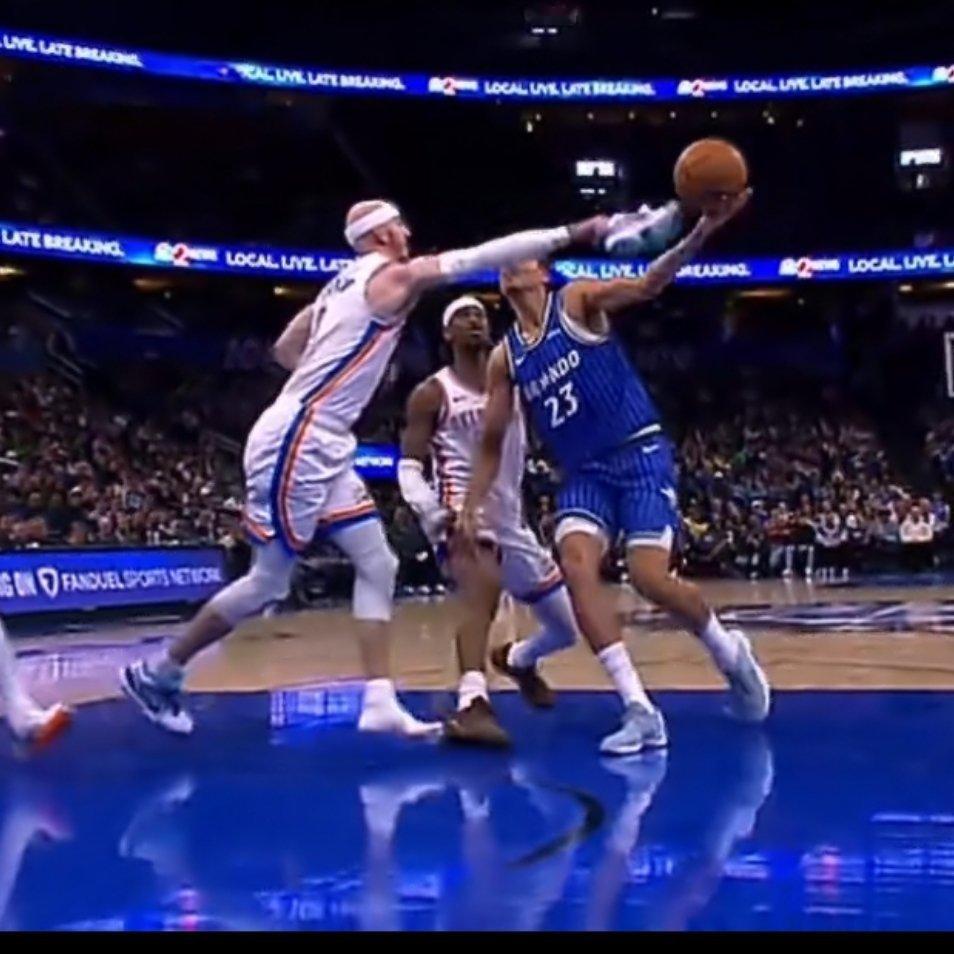 这孩子怎么学这样了呢底薪湖人吧要不