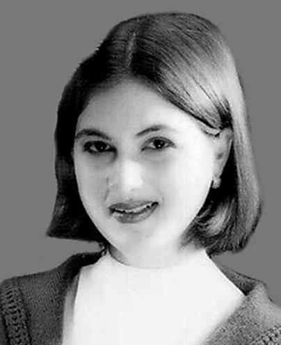 1998年，22岁乌克兰女孩远嫁河南，丈夫去世后守寡十余年，只为丈夫一句遗言。