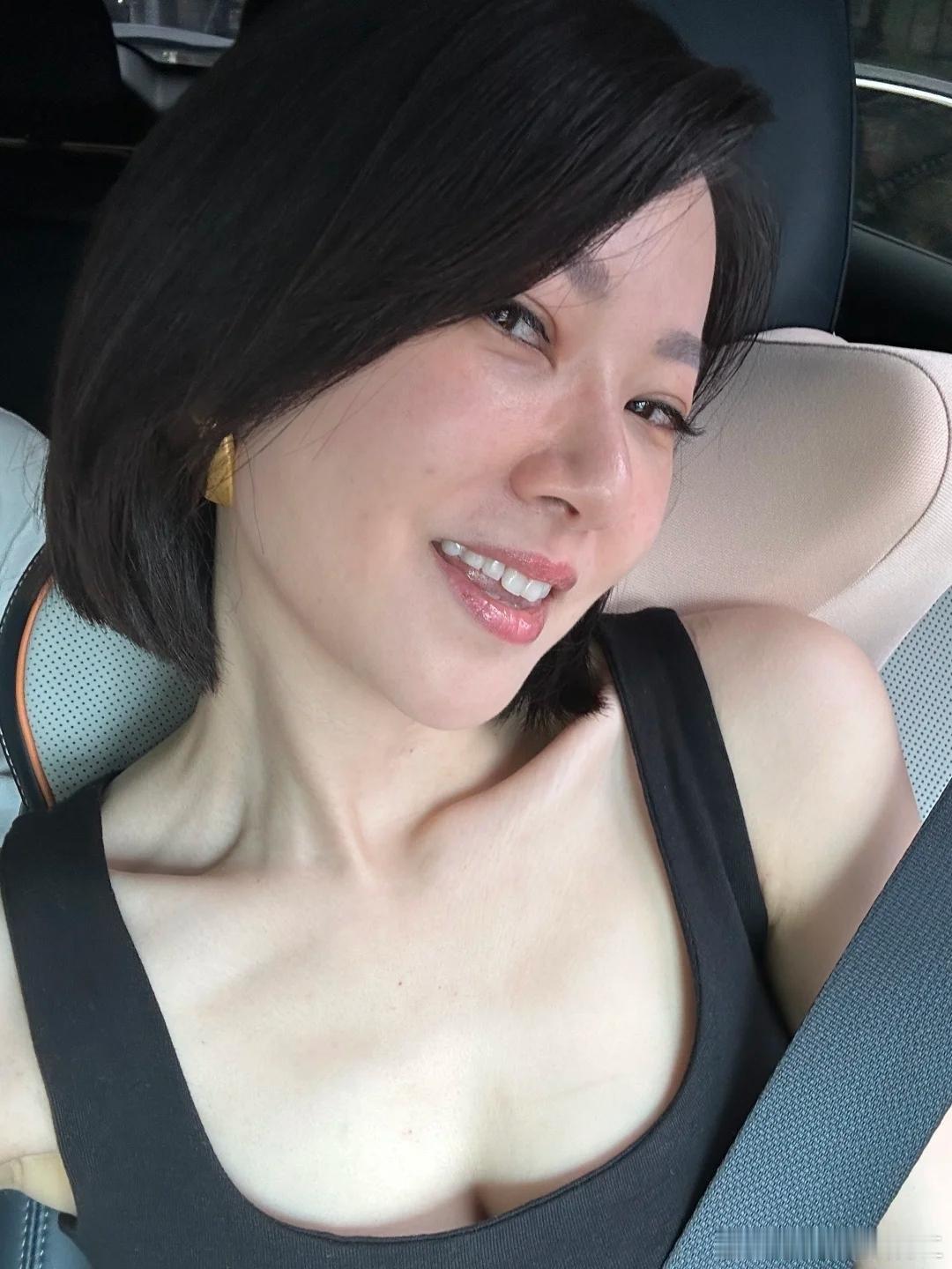 75年的老阿姨。 