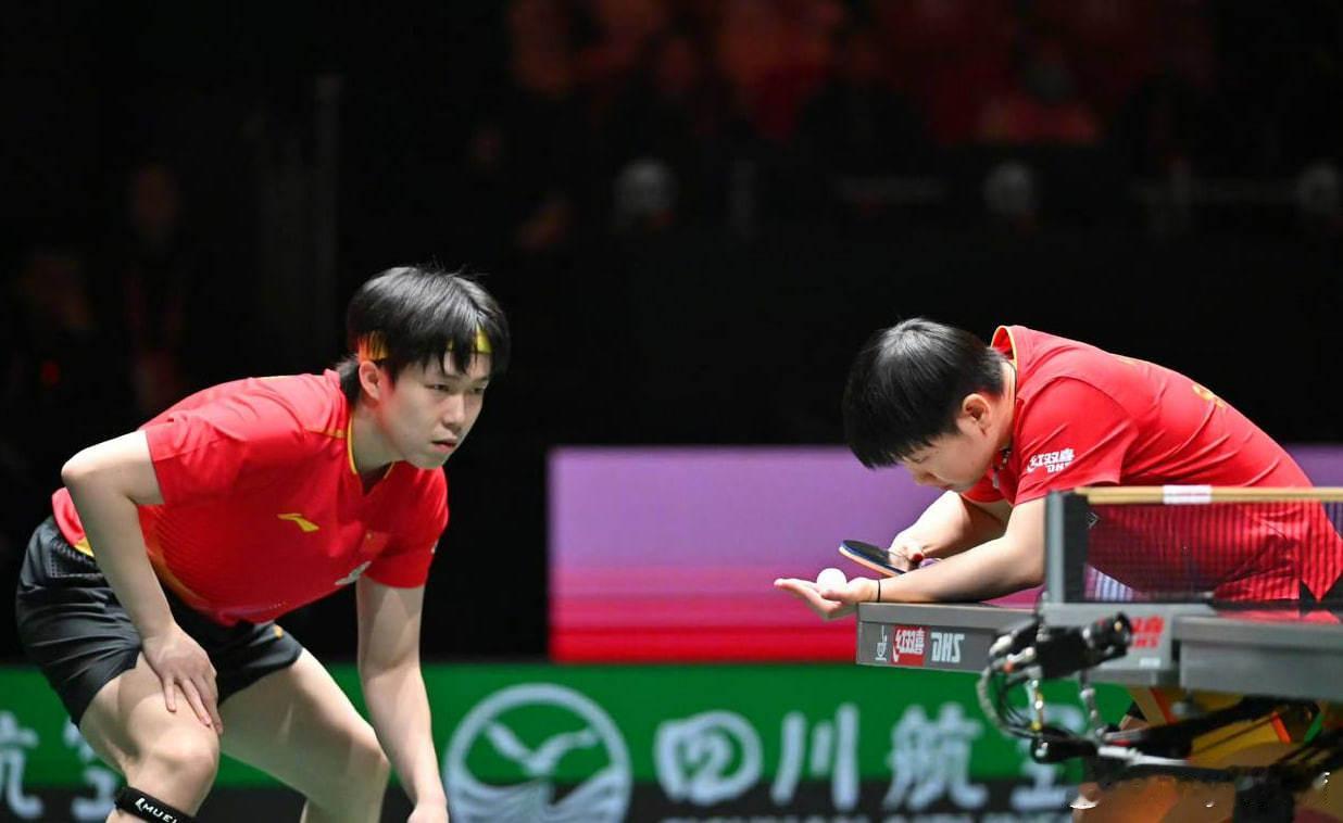 【王楚钦孙颖莎3比0战胜法国组合】莎头拿下首场 4日下午，2025国际乒联混团世