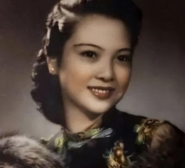 27岁胡友松没来月事，75岁丈夫李宗仁惊喜不已，这背后究竟藏着怎样的故事，让人唏