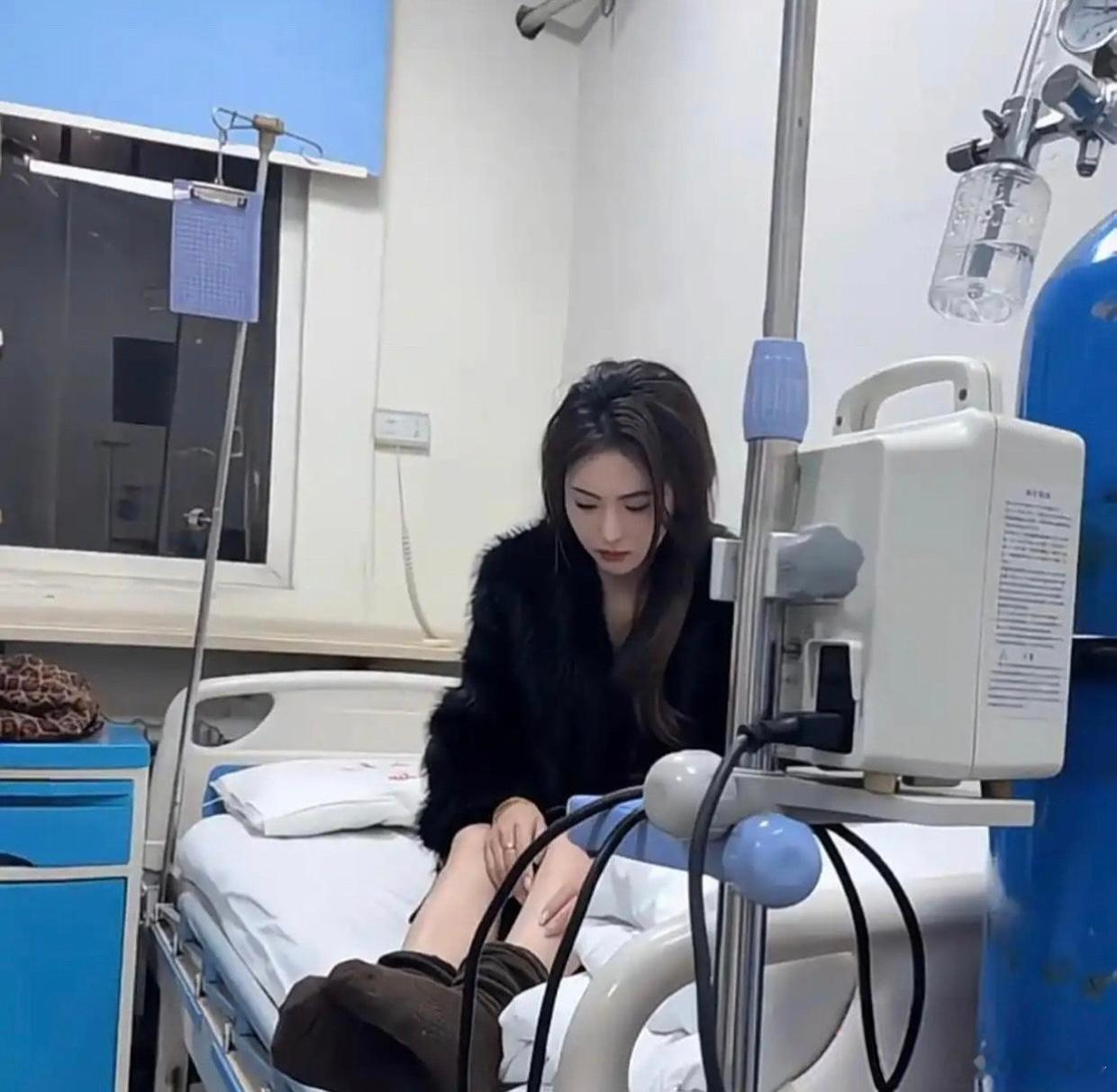夏天冰箱里的东西少吃，容易拉肚子～～[无聊] ​​​