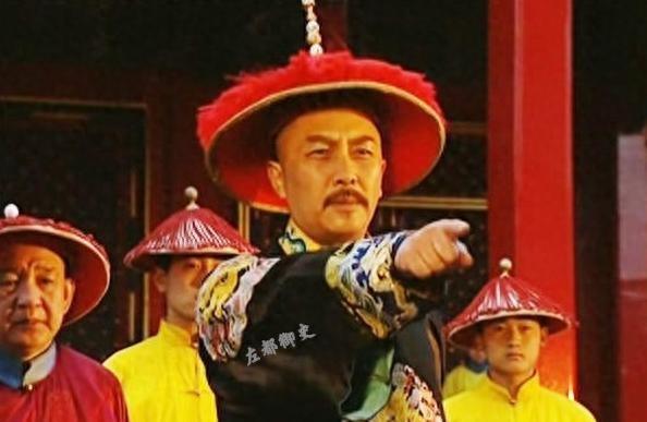 乾隆探望十四叔允禵，没想到允禵却突然问：“皇上这次来是不是要赐我鹤顶红呢？”
1