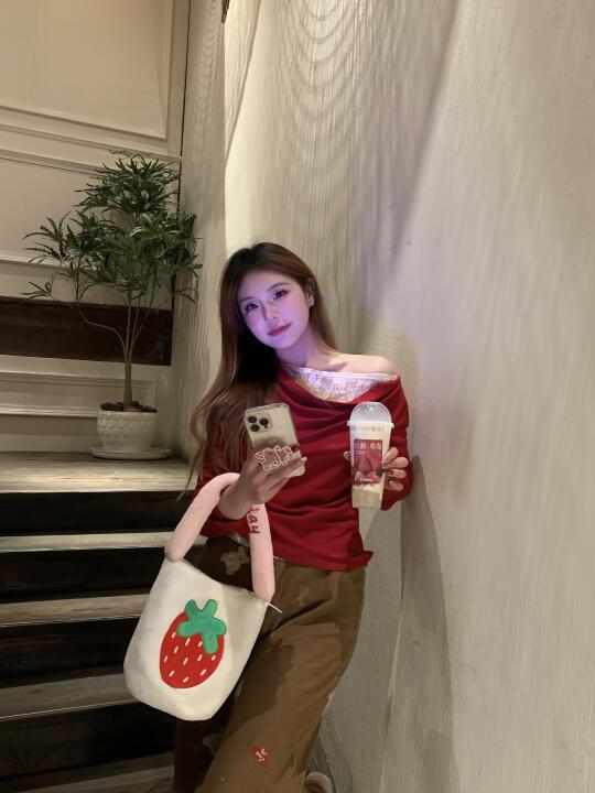 南京冬天的浪漫◡̈ 𖠚ᐝ温暖的饮品占一半