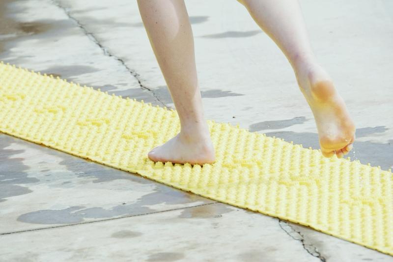 趾压板这几年在网上可火了，被吹成养生神器，有人说能改善睡眠，还有人说能减肥。但它