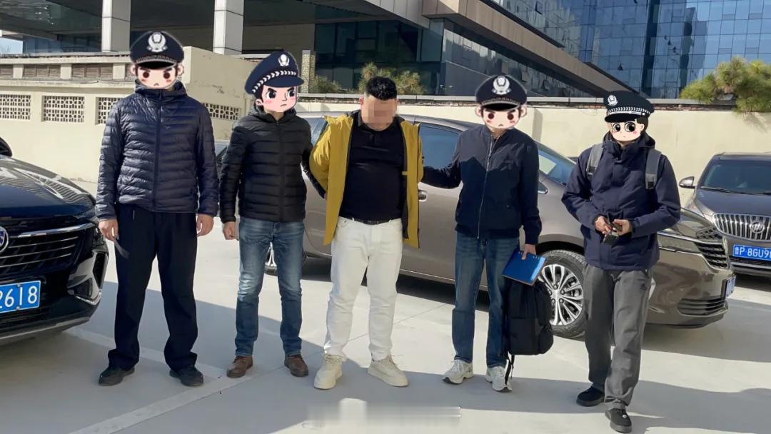 黑产操纵8000余个账号抹黑小米华为理想  烟台端掉了一个专门黑新能源车企的网络