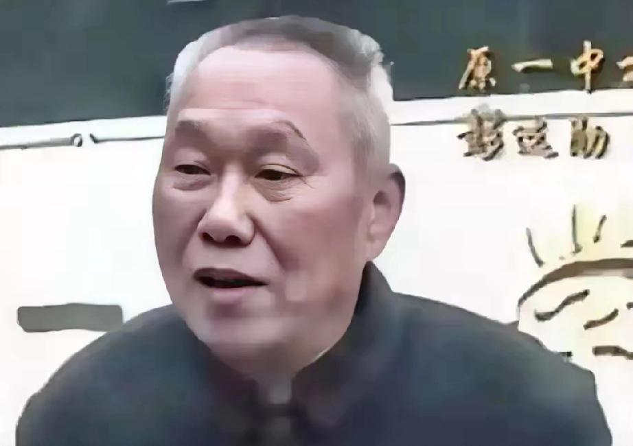 湖南，一退休老校长去朋友家做客，得知朋友家的小保姆因为家里困难，放弃了上重点高中