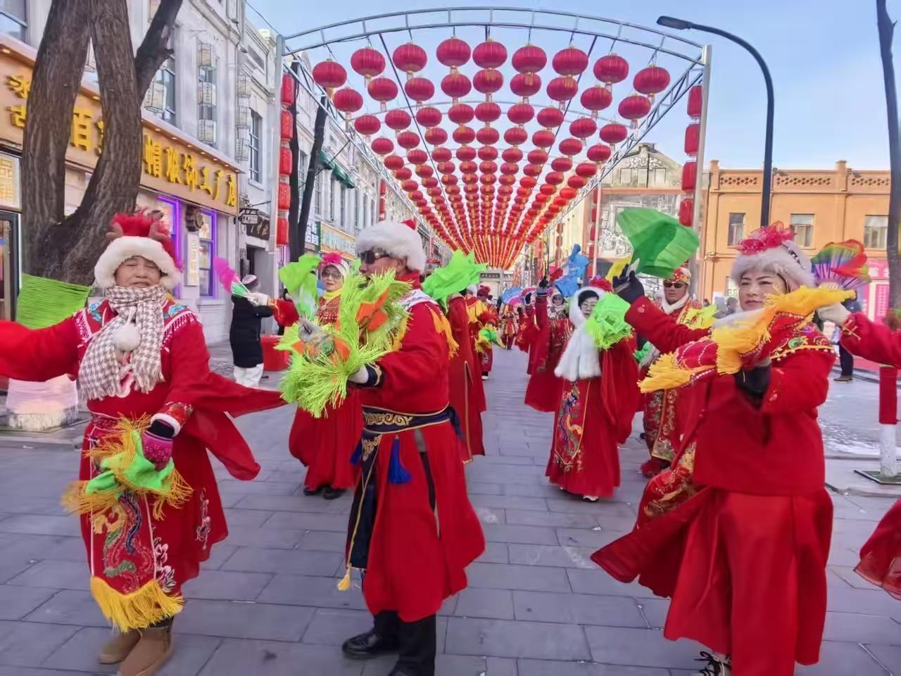 上合·哈尔滨万人徒步嘉年华来啦
 
5月16日周六早上7点10分，哈尔滨人民广场