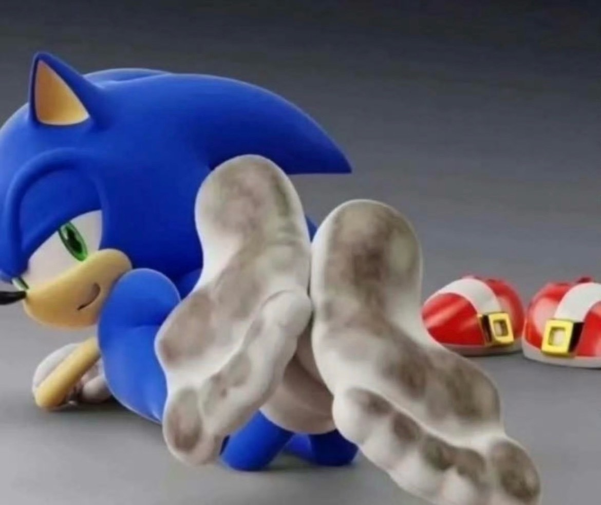 他说他最喜欢我的脚 