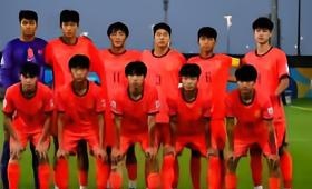 2004年中国U17国少队问鼎亚少赛，这不仅是中国足球职业化后的首个国字号冠军，