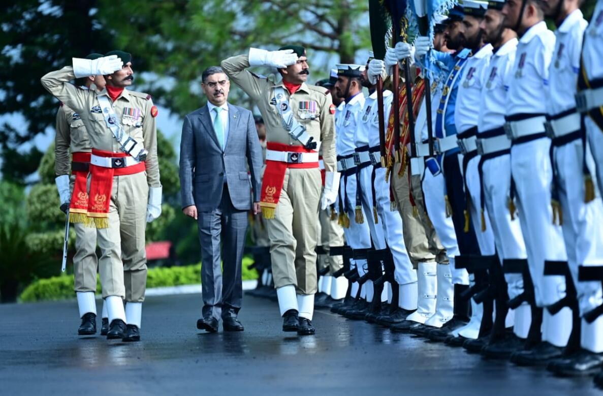 看守总理是什么？巴基斯坦的看守总理卡卡尔，究竟是何许人也？
 
国内媒体报道，安