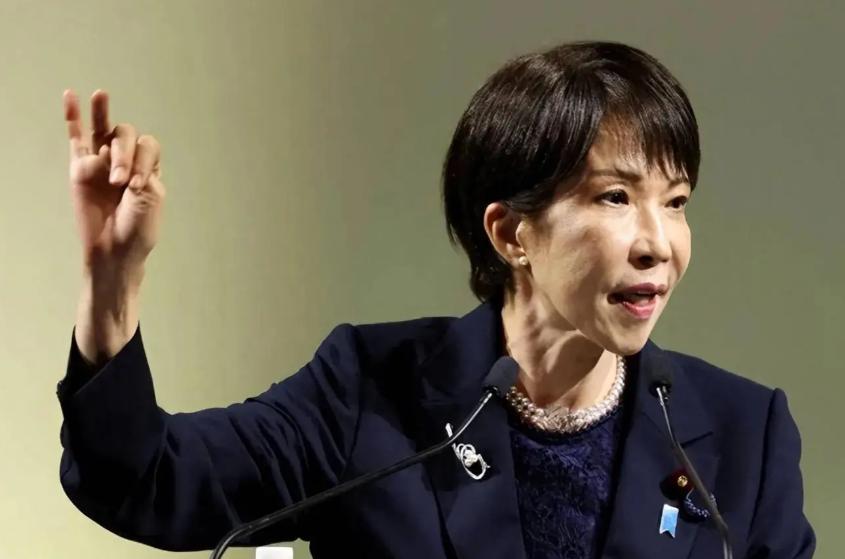日本右翼嘴上喊得震天响，天天炒作“台海有事就是日本有事”，实则心里门儿清：真敢和